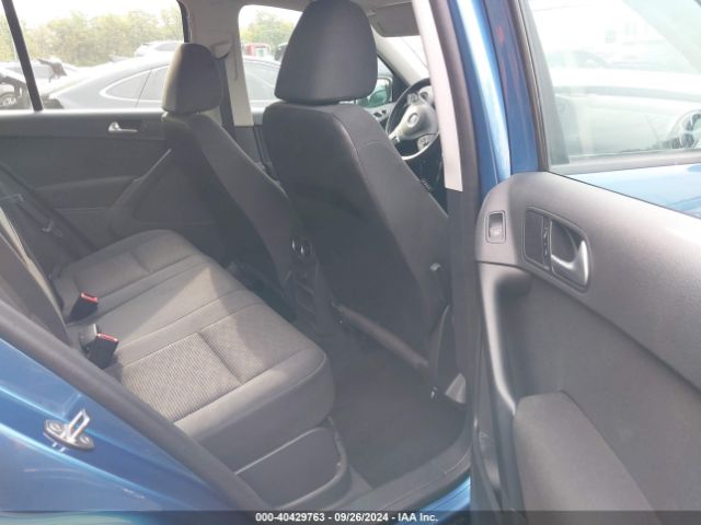 WVGAV7AX9HK045119 Volkswagen Tiguan 2.0t/2.0t S