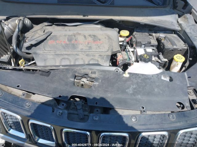 3C4NJCBB5JT500341 Jeep Compass Sun And Wheel Fwd