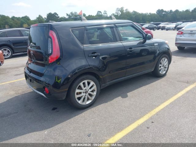 KNDJP3A59J7904739 KIA SOUL +