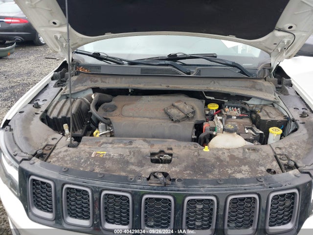 3C4NJDDB1HT660259 Jeep New Compass Trailhawk 4x4