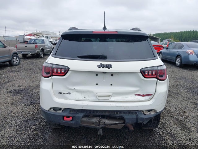 3C4NJDDB1HT660259 Jeep New Compass Trailhawk 4x4