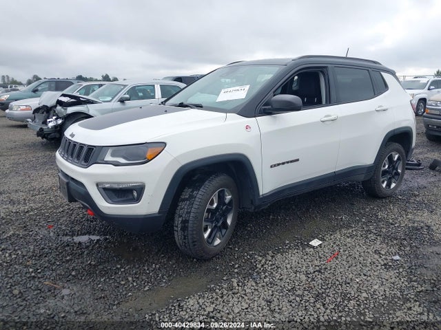 3C4NJDDB1HT660259 Jeep New Compass Trailhawk 4x4