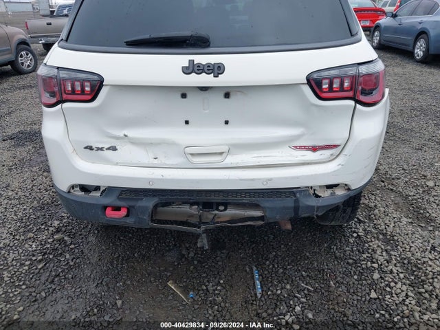 3C4NJDDB1HT660259 Jeep New Compass Trailhawk 4x4