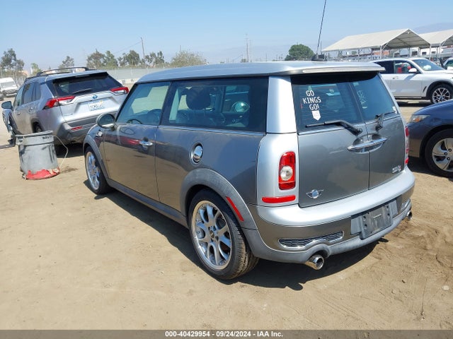 2008 MINI COOPER S CLUBMAN WMWMM33578TP87034 Photo 2