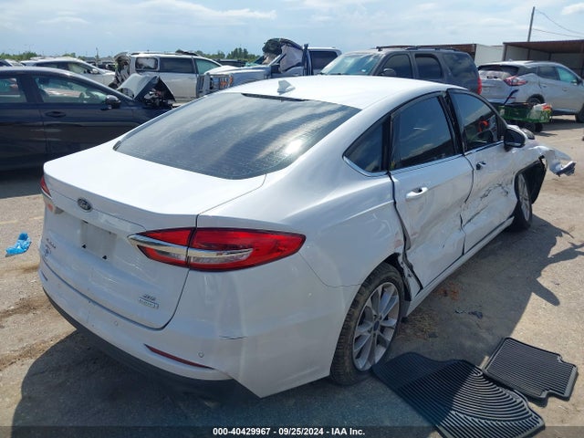 Ford FUSION SE 2020 3FA6P0HD7LR161128 Image 4