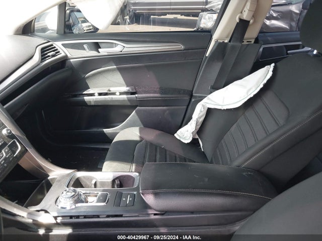 Ford FUSION SE 2020 3FA6P0HD7LR161128 Image 5
