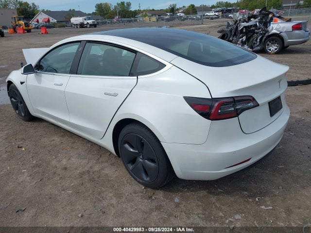 2020 TESLA MODEL 3 5YJ3E1EB2LF744400 Photo 2