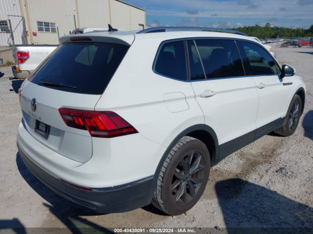 3VV3B7AX5NM166175 Volkswagen Tiguan 2.0t Se