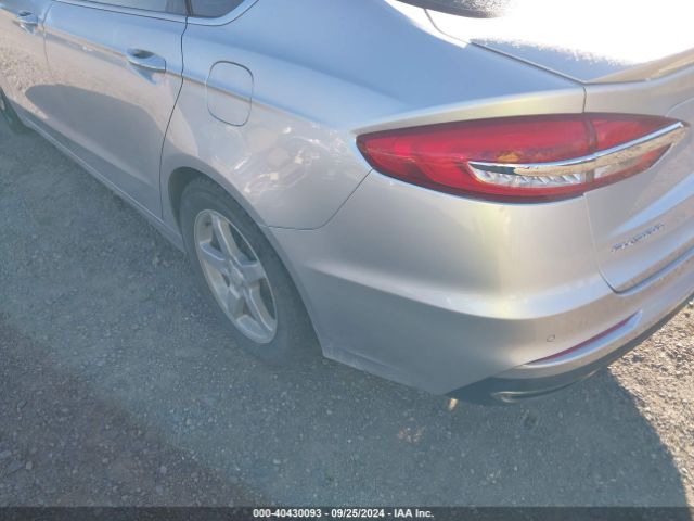 3FA6P0D99KR184801 Ford Fusion Titanium
