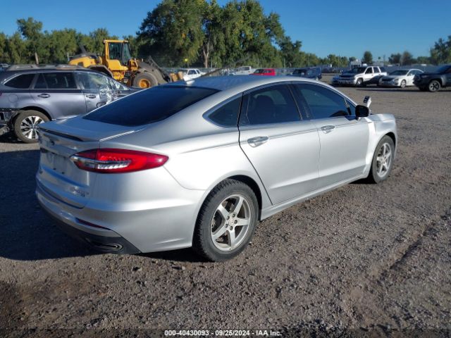 3FA6P0D99KR184801 Ford Fusion Titanium