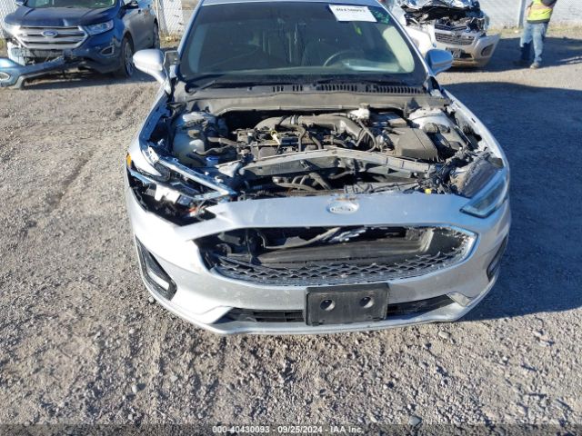 3FA6P0D99KR184801 Ford Fusion Titanium