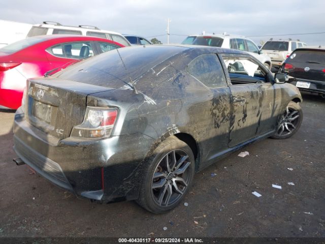 JTKJF5C75GJ017396 Scion TC