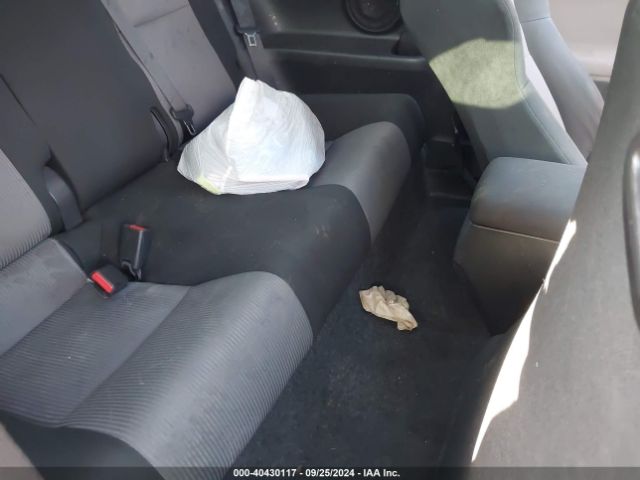 JTKJF5C75GJ017396 Scion TC