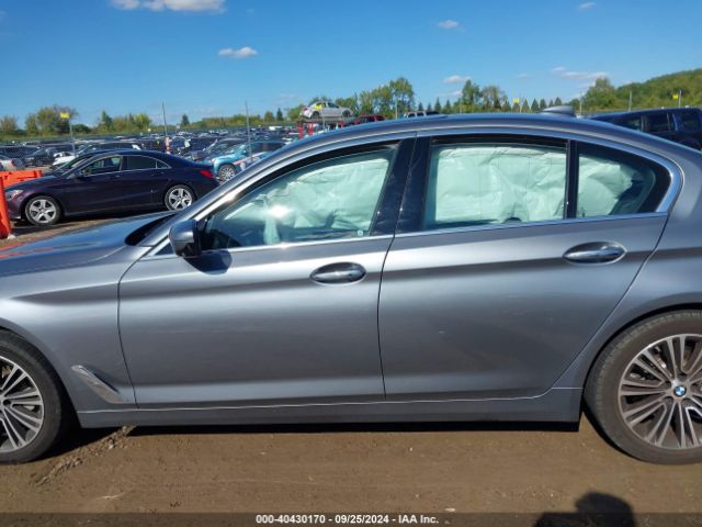 WBAJA7C36HG906251 BMW 530i Xdrive