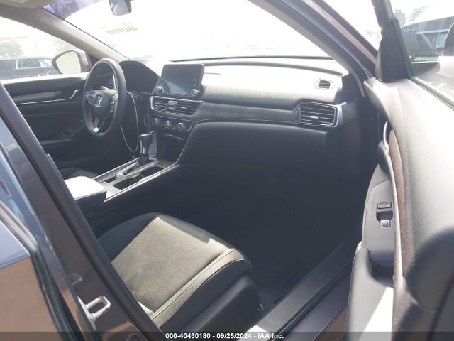 1HGCV1F10JA240389 Honda ACCORD LX
