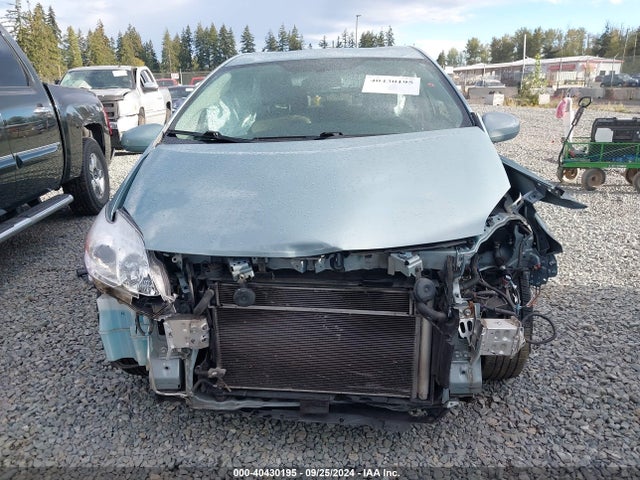 JTDKN3DUXF1892530 Toyota Prius Three