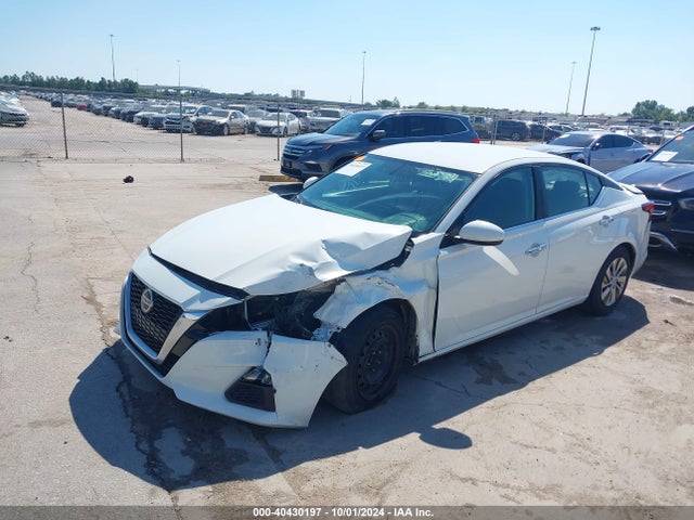 Nissan Altima 2.5 S 2019 1N4BL4BV2KC196921 Image 2