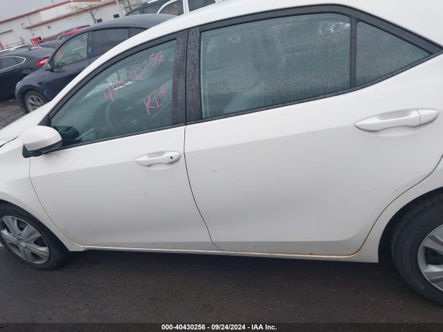 Toyota COROLLA LE 2016 5YFBURHE3GP366066 Image 14