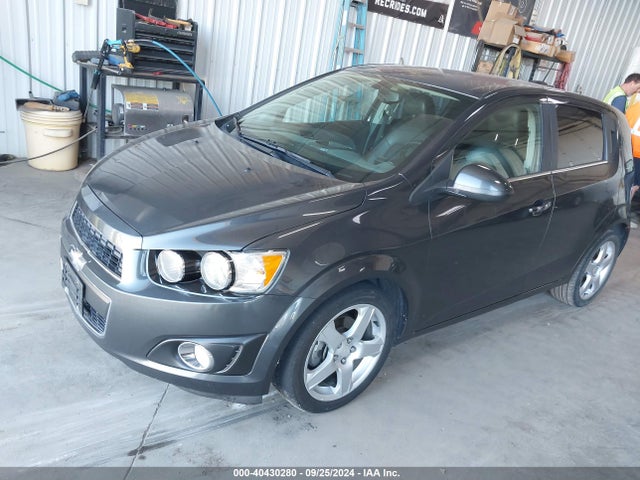 Chevrolet Sonic Ltz Auto 2016 1G1JE6SB2G4135306 Image 2