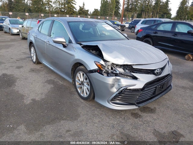 Toyota CAMRY LE 2024 4T1C11AKXRU900602 Image 6