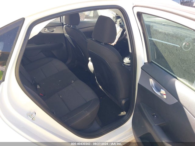 Продажа на аукционе авто 2024 Kia Forte Lxs, vin: 3KPF24AD5RE821399, номер лота: 40430343