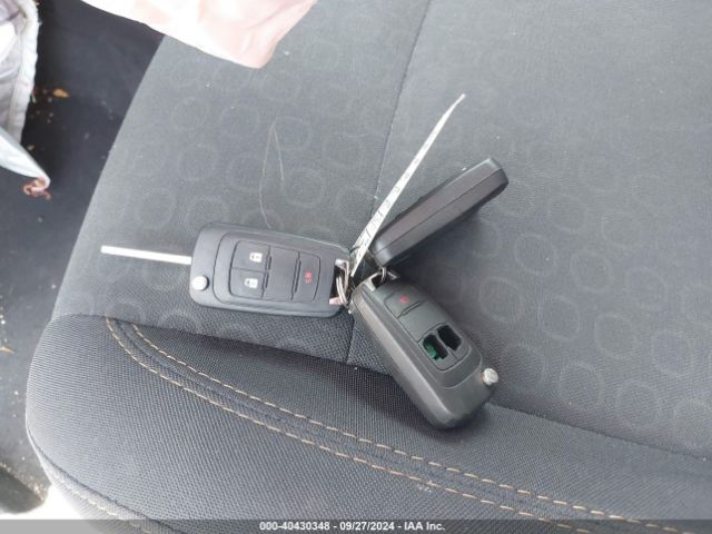 3GNCJKSB0JL242870 Chevrolet TRAX LS