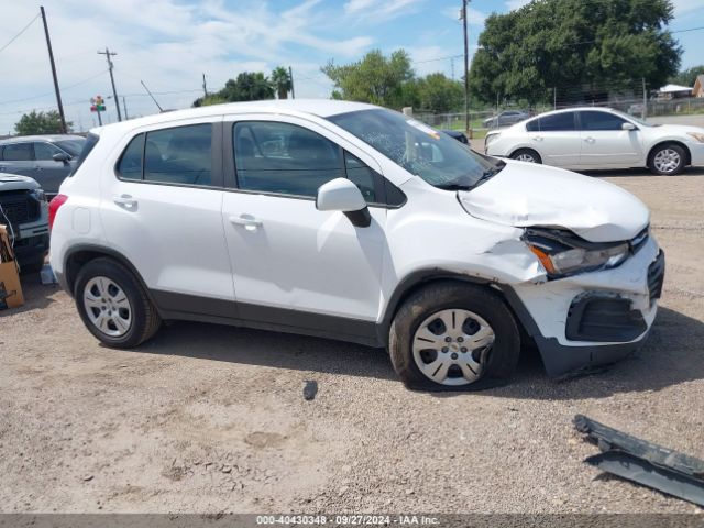 3GNCJKSB0JL242870 Chevrolet TRAX LS