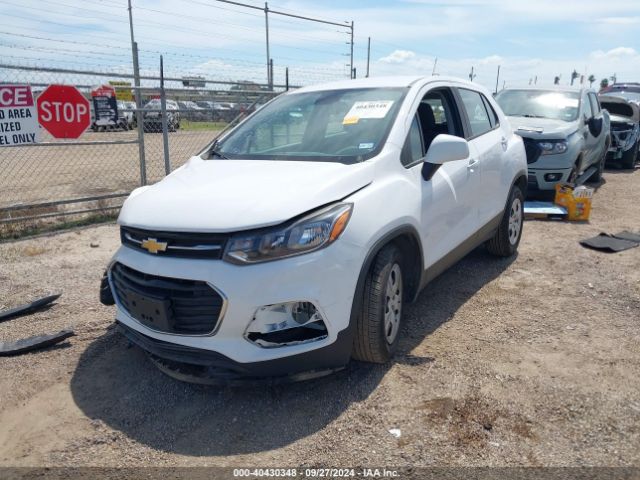 3GNCJKSB0JL242870 Chevrolet TRAX LS