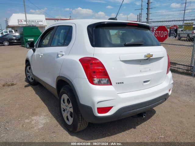 3GNCJKSB0JL242870 Chevrolet TRAX LS