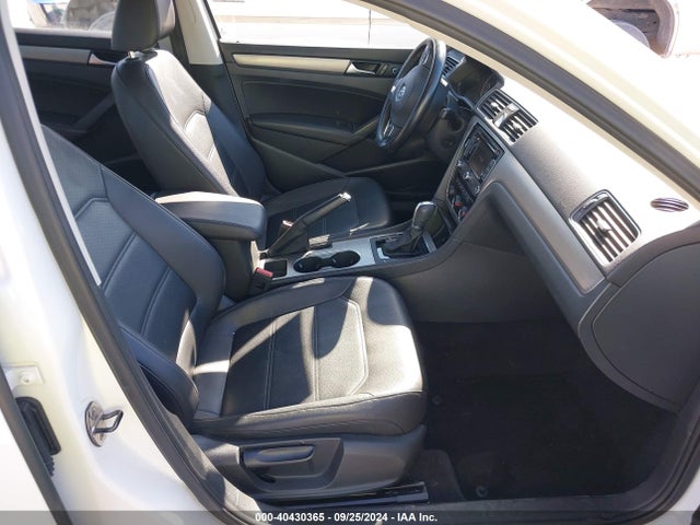 1VWBN7A39EC069090 Volkswagen Passat 2.0l Tdi Se