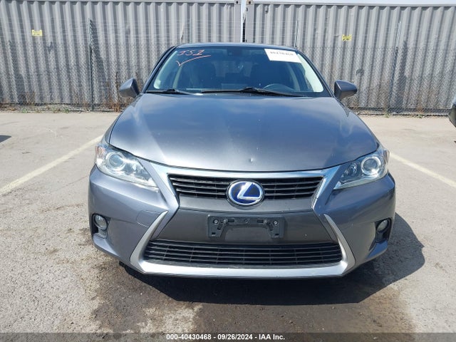 JTHKD5BH5E2199845 Lexus Ct 200h Hybrid