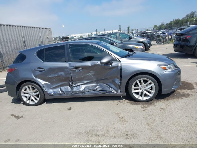 JTHKD5BH5E2199845 Lexus Ct 200h Hybrid
