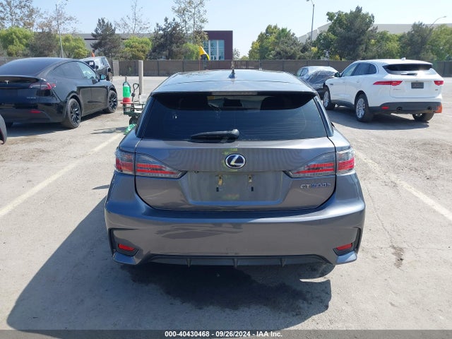 JTHKD5BH5E2199845 Lexus Ct 200h Hybrid
