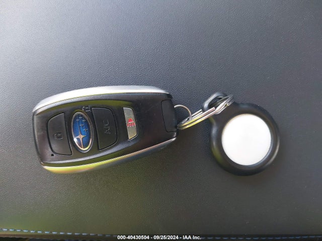 Subaru CROSSTREK HYBRID 2019 JF2GTDNC3KH288540 Image 11