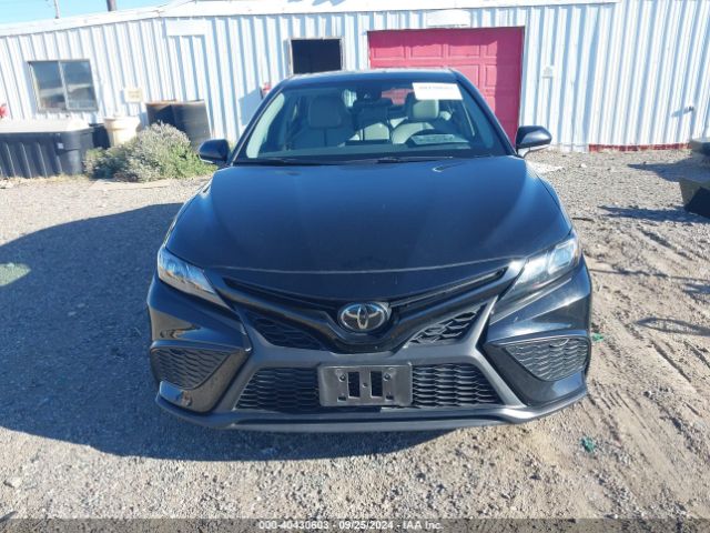 4T1G11BK7PU092223 Toyota Camry Se Awd