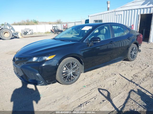 4T1G11BK7PU092223 Toyota Camry Se Awd