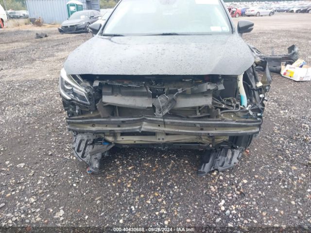 4S4BSENC8J3307026 Subaru Outback 3.6r Limited