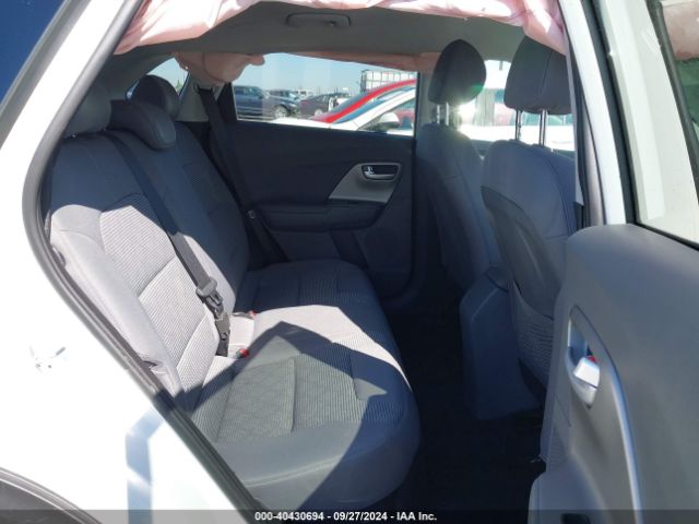 KNDCB3LC6M5470671 KIA NIRO LX