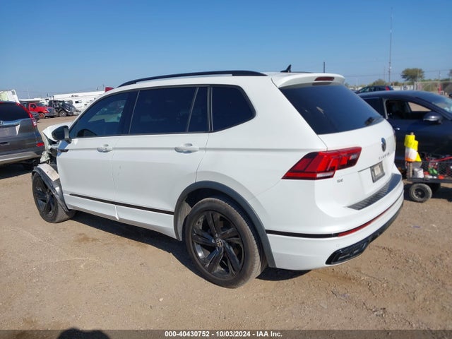 3VVCB7AX0PM052474 Volkswagen Tiguan 2.0t Se R-line Black