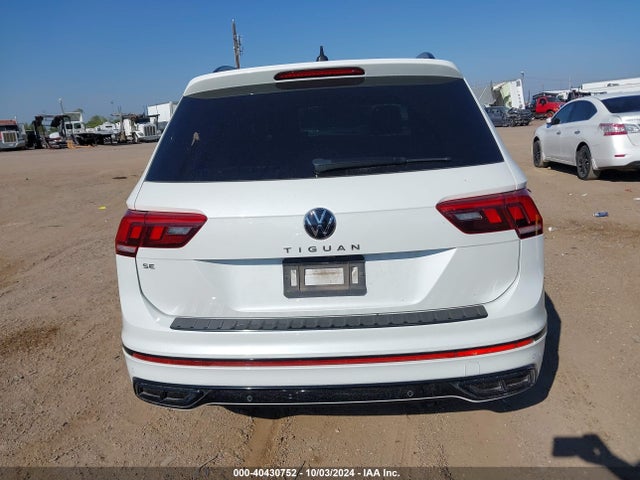 3VVCB7AX0PM052474 Volkswagen Tiguan 2.0t Se R-line Black