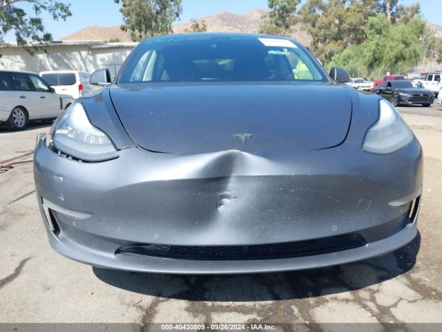 5YJ3E1EB1KF432647 Tesla Model 3 Long Range/performance