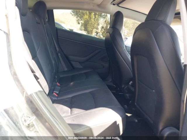 5YJ3E1EB1KF432647 Tesla Model 3 Long Range/performance
