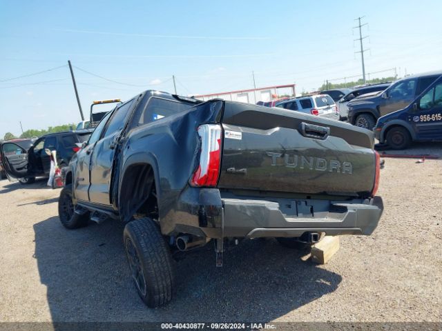 5TFLA5DB3RX201401 Toyota Tundra Sr5