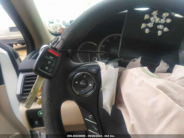 1HGCR2F39FA233282 Honda ACCORD LX