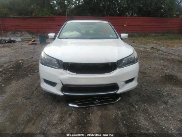 1HGCR2F39FA233282 Honda ACCORD LX