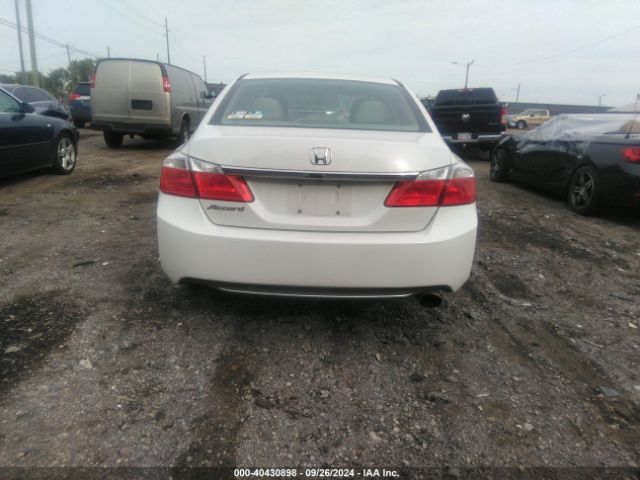 1HGCR2F39FA233282 Honda ACCORD LX