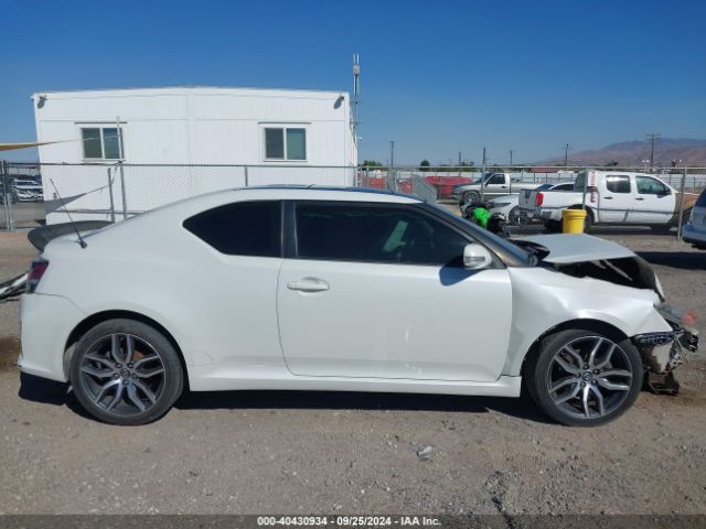 JTKJF5C74FJ001933 Scion TC