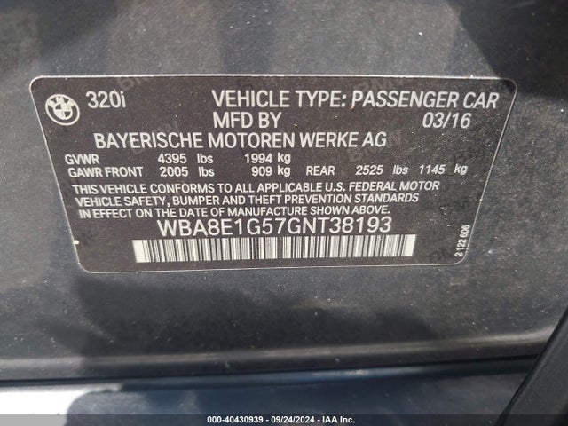 BMW 320i 2016 WBA8E1G57GNT38193 Image 9