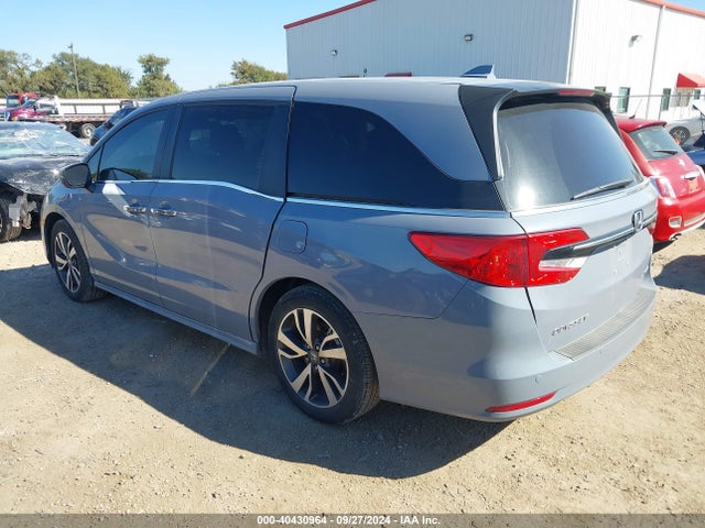 Honda Odyssey Touring 2023 5FNRL6H89PB053903 Image 3