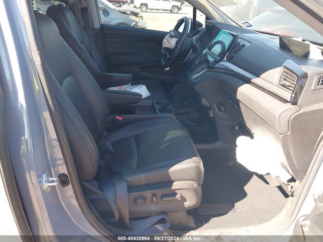 Honda Odyssey Touring 2023 5FNRL6H89PB053903 Image 5